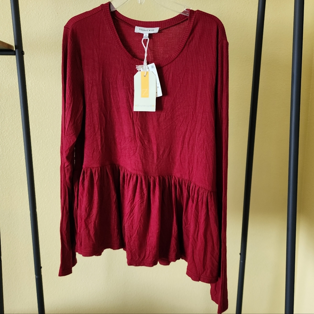 NWT Macy's HookedUp burgundy long sleeve